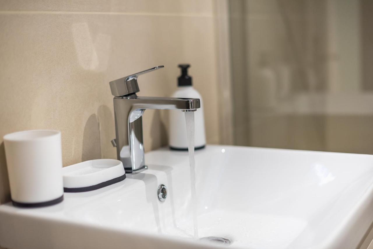 Stylish Urban Suites 雅典 外观 照片